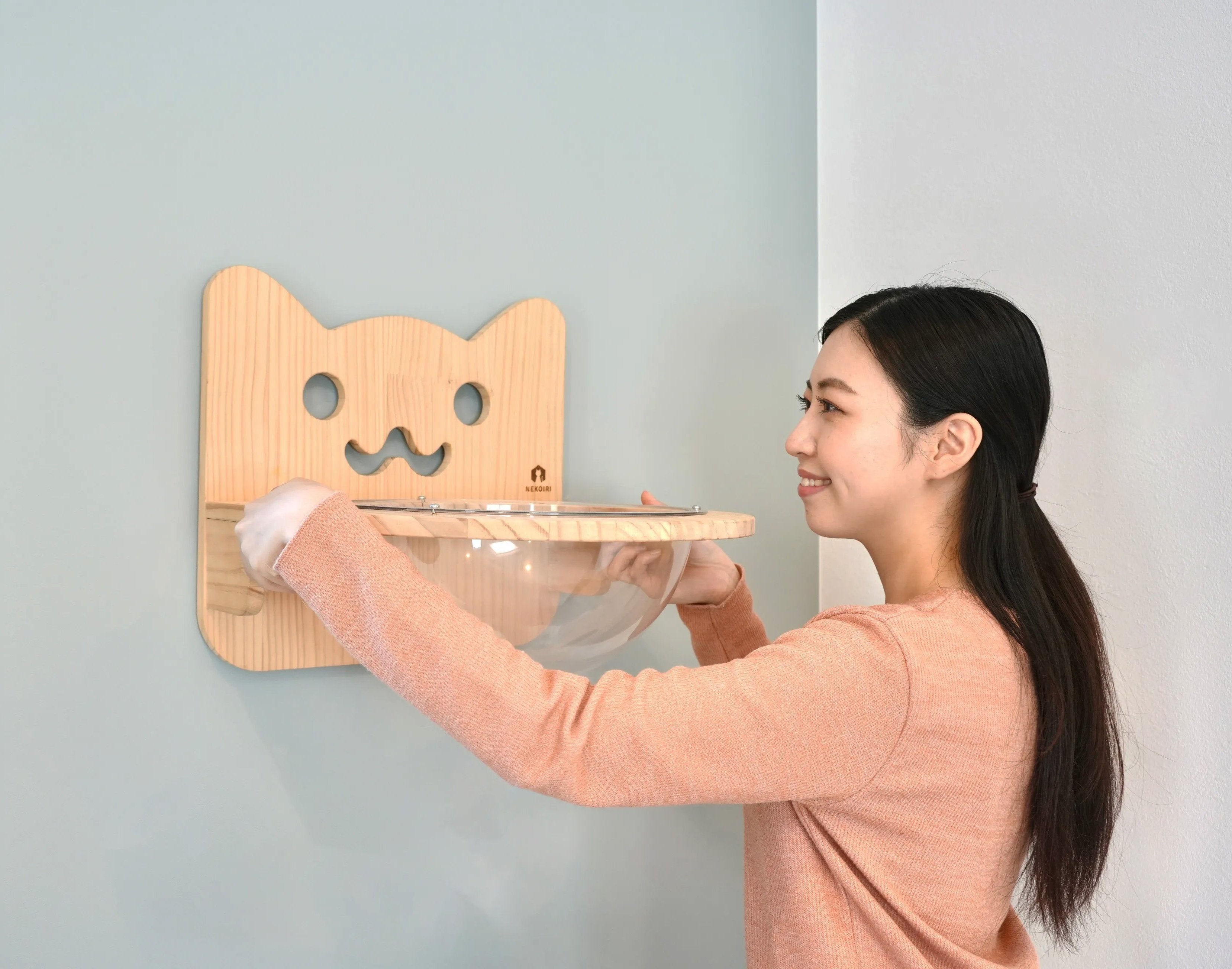 キャットウォークを賃貸に｜穴あけ不要の猫家具 NEKOIRI(ネコイリ)