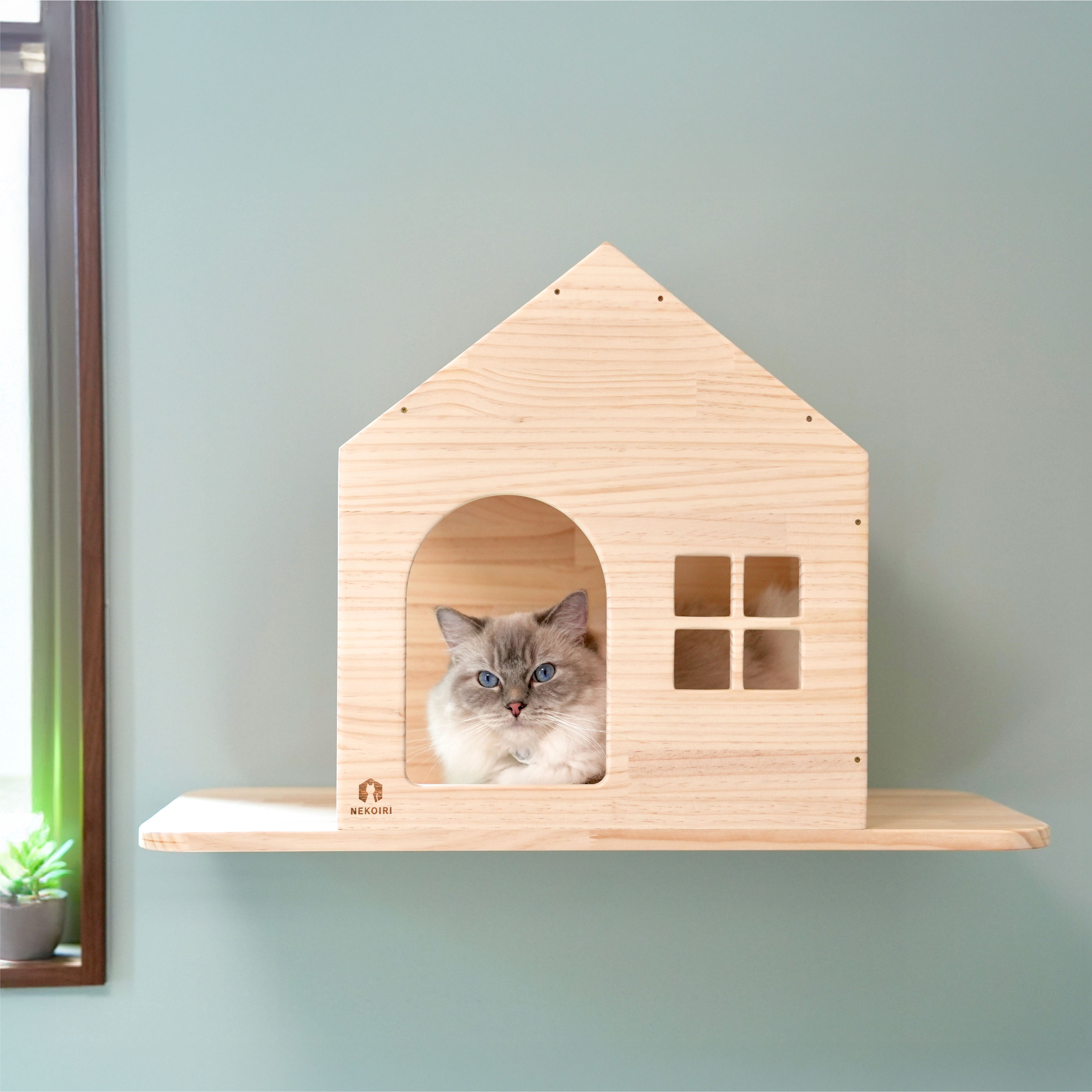 賃貸OK！ 壁掛けキャットハウス loge(ロジ)｜穴あけ不要の猫家具